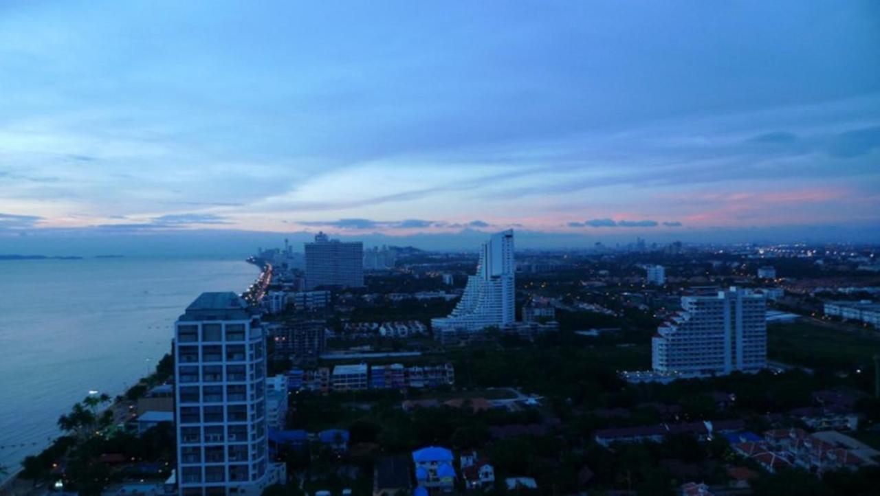 The Relaxing Sea View At Lumpini Park Pattaya *